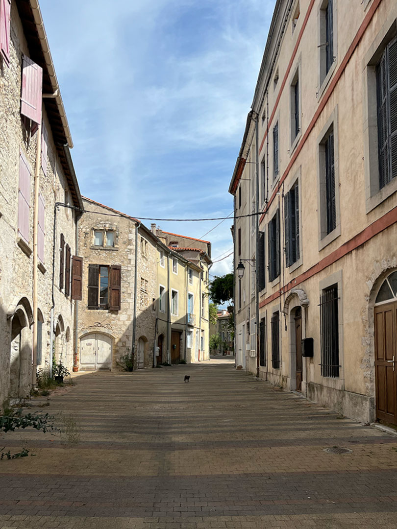 BEFORE Grand Rue