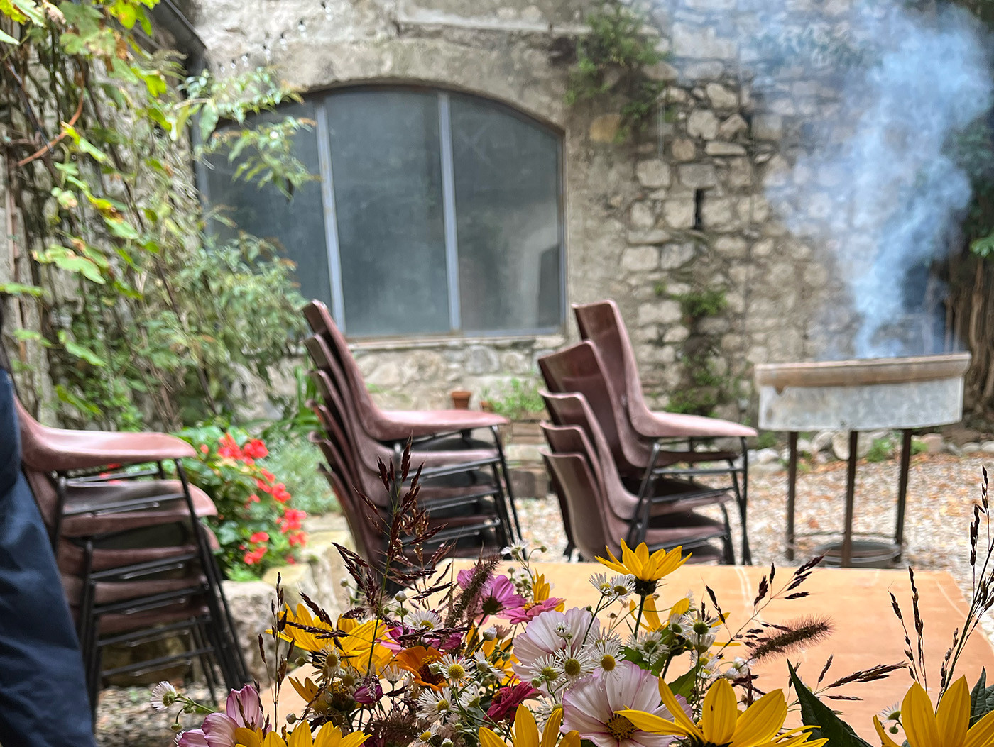 repas oct 2024 flowers chairs